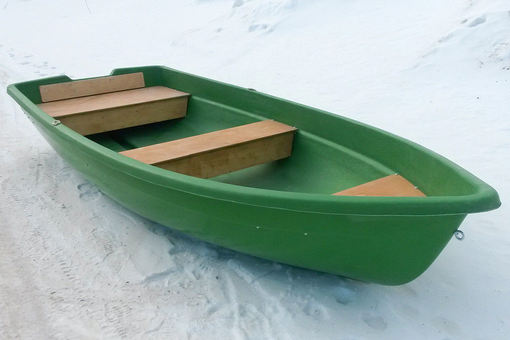 Лодка стеклопластиковая четырехместная Тортилла-4 ЭКО