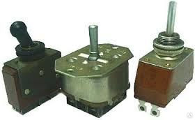 Микровыключатель МП-1301исп.1 рычаг,ролик,кнопка в корпусе