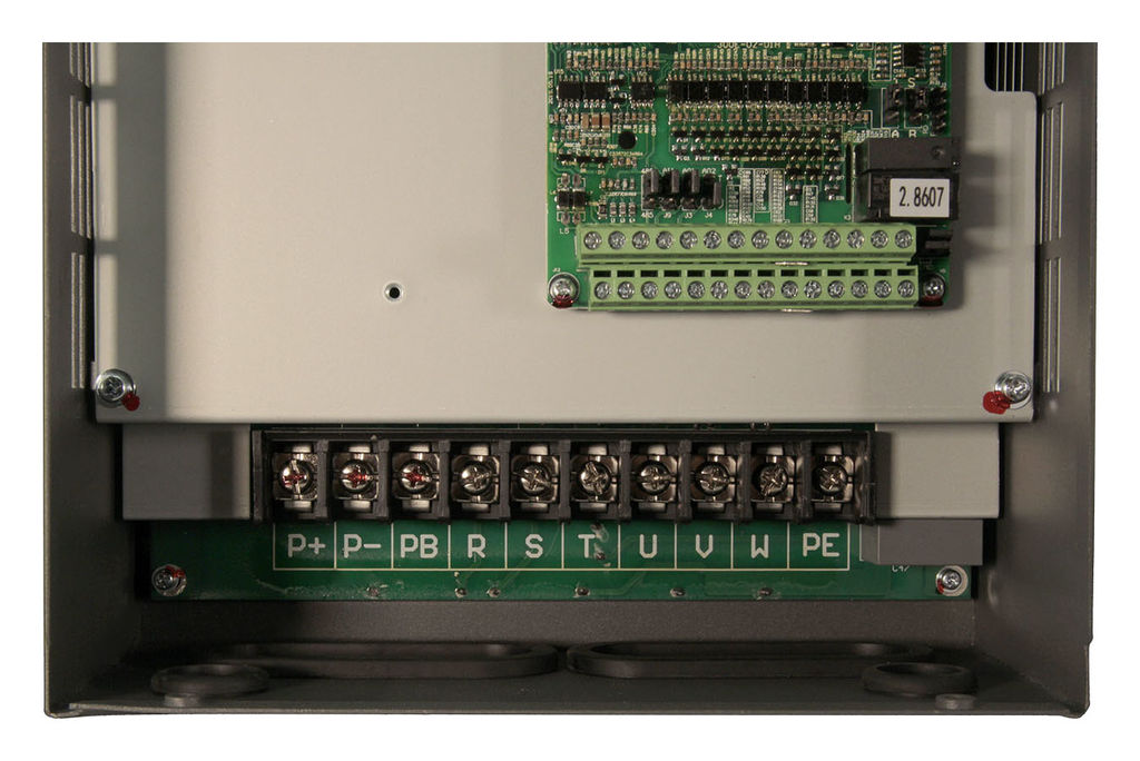 Частотный преобразователь ESQ-760-4T0150G/0185P (15/18.5 кВт 380 В)