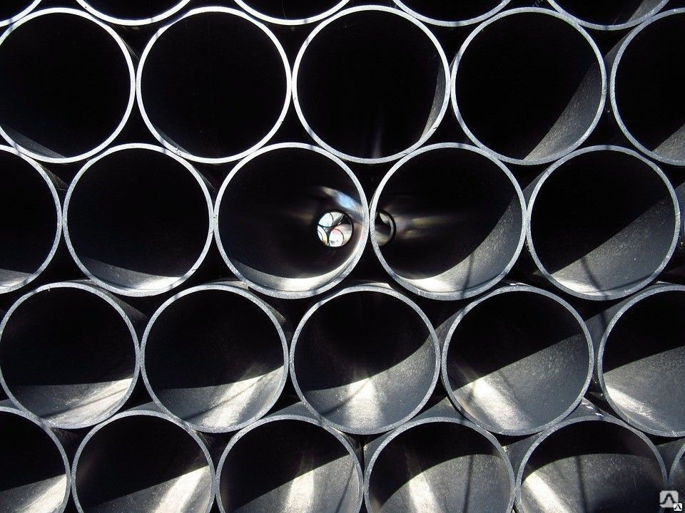 Трубы стальная электросварная 133 4,5 мм сталь 10 ГОСТ 10705-80, цена в  Челябинске от компании РосСтальКомплект